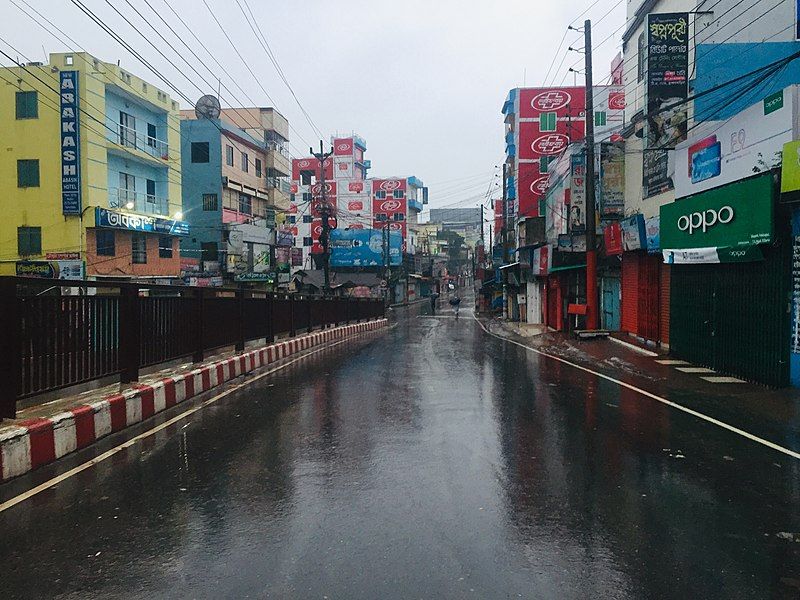 File:T.A Road Brahmanbaria.jpg