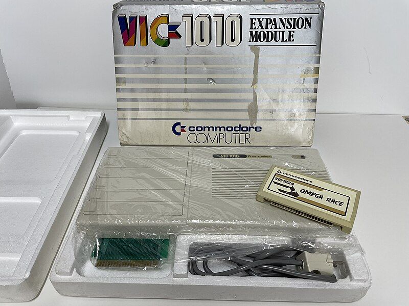 File:VIC-1010-Expantion module.jpg