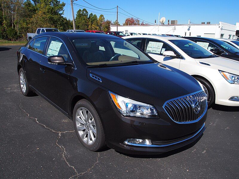 File:2014 Buick LaCrosse.jpg