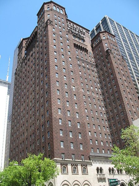 File:Allerton Hotel 2007-05-13.JPG