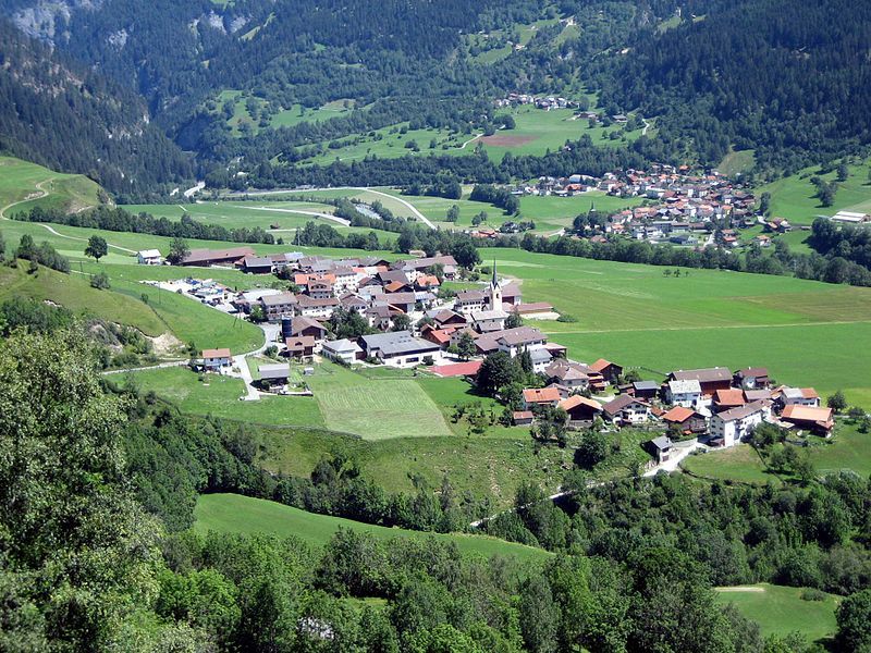 File:Donat Dorf.jpg