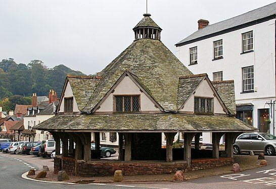 The Yarn Market, Dunster was one of third-place Rodw's 10 GAs.