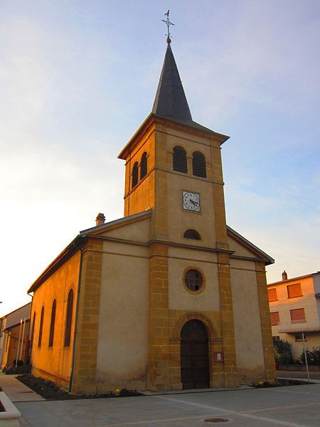 File:Eglise Tremery.jpg