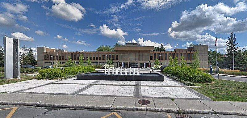 File:Laval City Hall.jpg