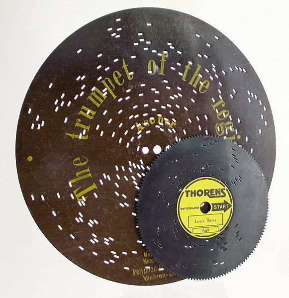 File:Music Box discs.jpg