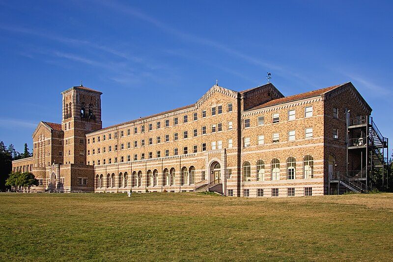 File:Saint Edward Seminary.jpg