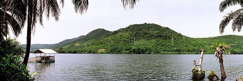 File:Volta River X-Landscape.jpg