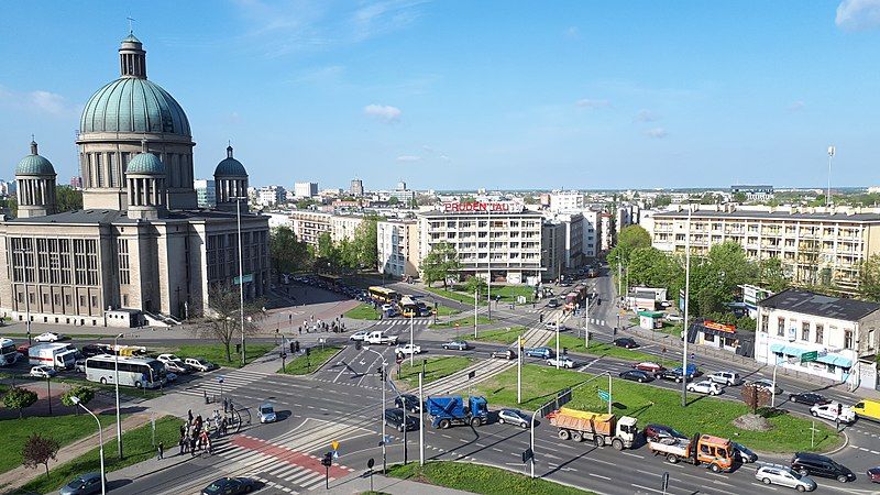 File:20180426-084611-lodz-Solidarność-Roundabout-Łódź.jpg