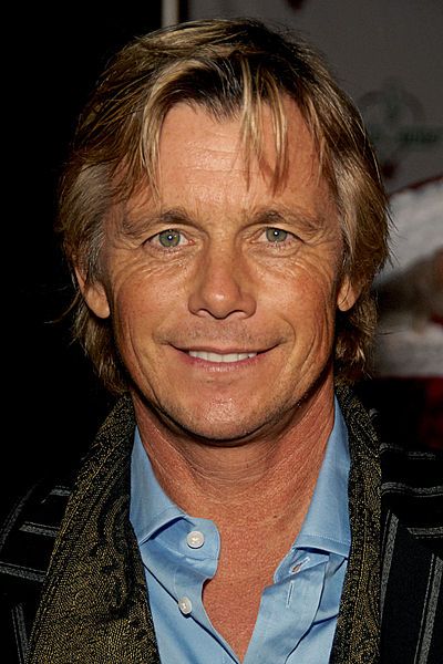 File:Christopher Atkins 2009.jpg