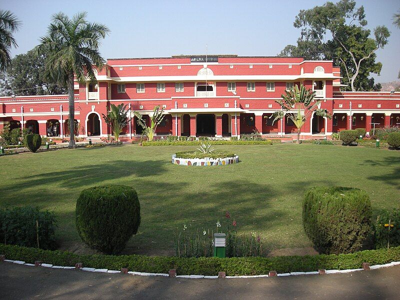 File:Jamalpur Gymkhana.jpg