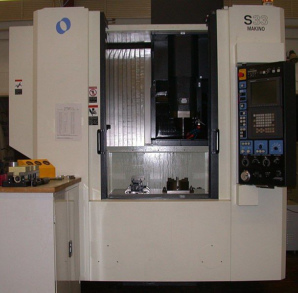 File:Makino-S33-MachiningCenter.jpg