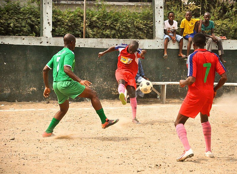 File:Match de football.jpg