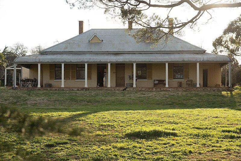 File:Merembra Homestead.jpg