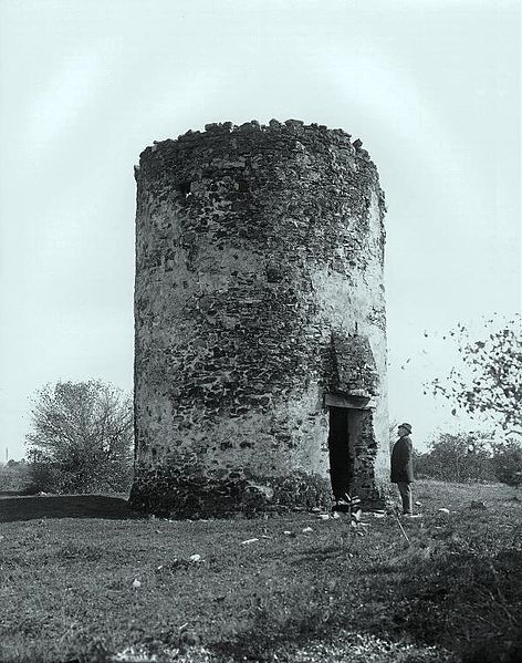 File:Moulin Senneville.jpg