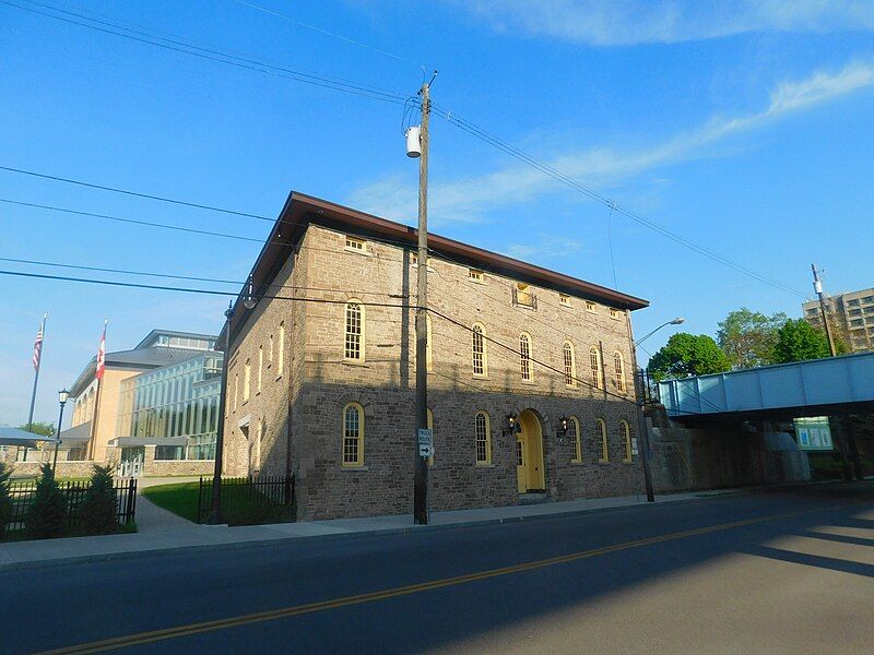 File:Niagara Falls customhouse.jpg