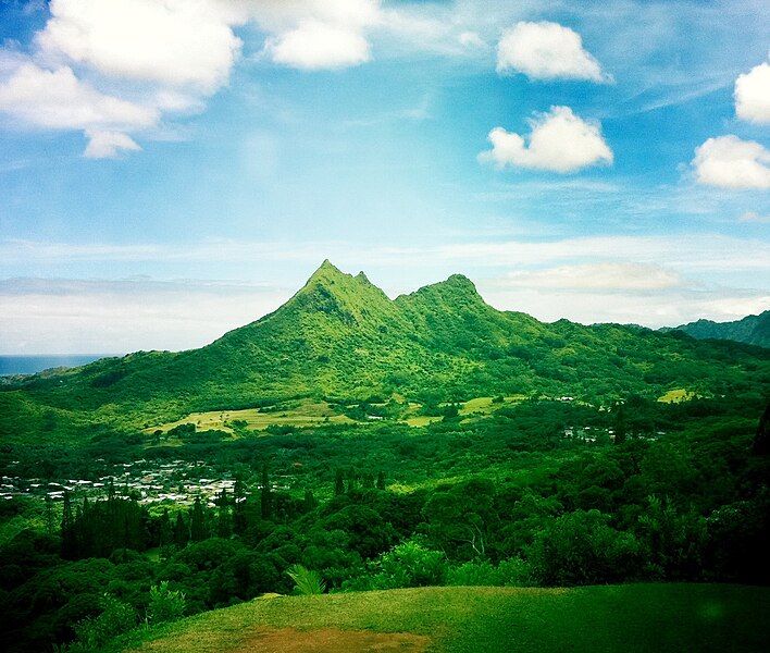 File:Olomana Oahu.jpg