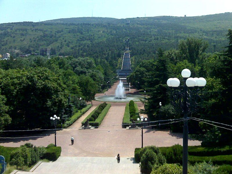 File:Parco Vake.jpg