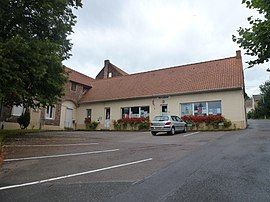 The town hall of Pihen-lès-Guînes