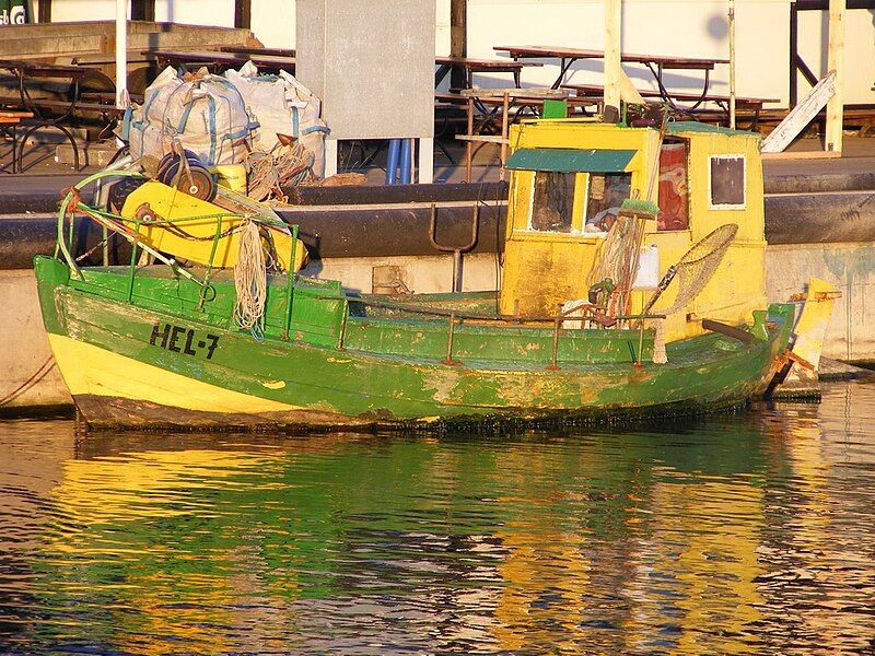 File:Polish fishing boat.jpg