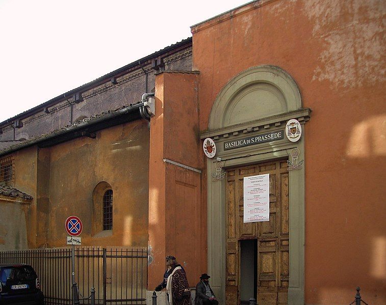 File:Santa prassede 051218-01.JPG