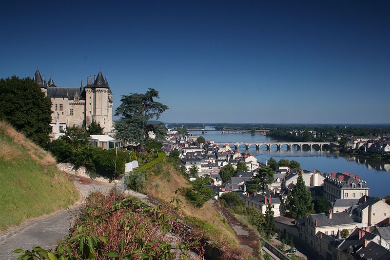 File:Saumur.JPG