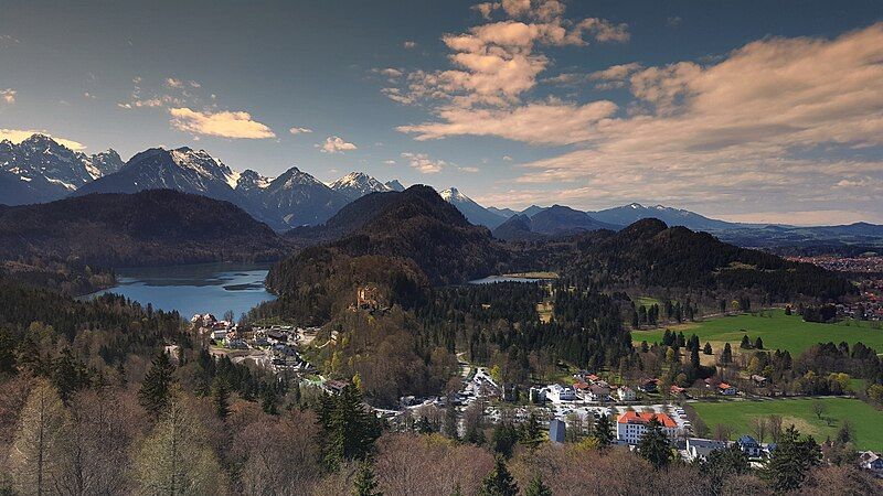 File:Schwangau Blick.jpg