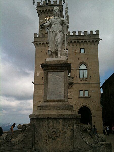 File:Statua della Libertà.jpg