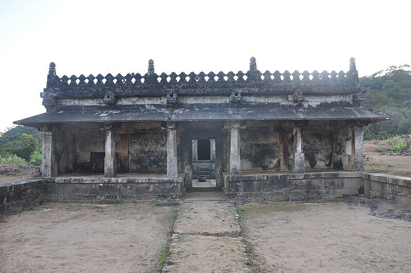 File:Temple From Outside.JPG