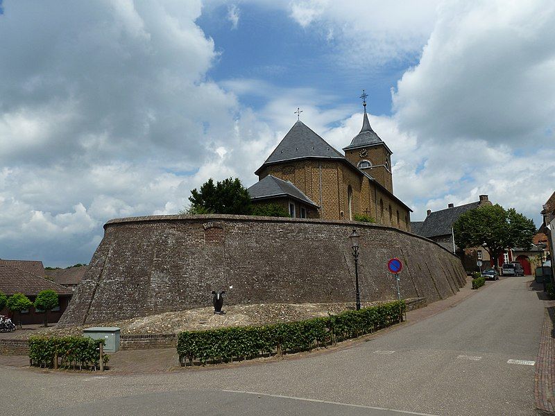 File:Urmond-Terpkerk (2).JPG