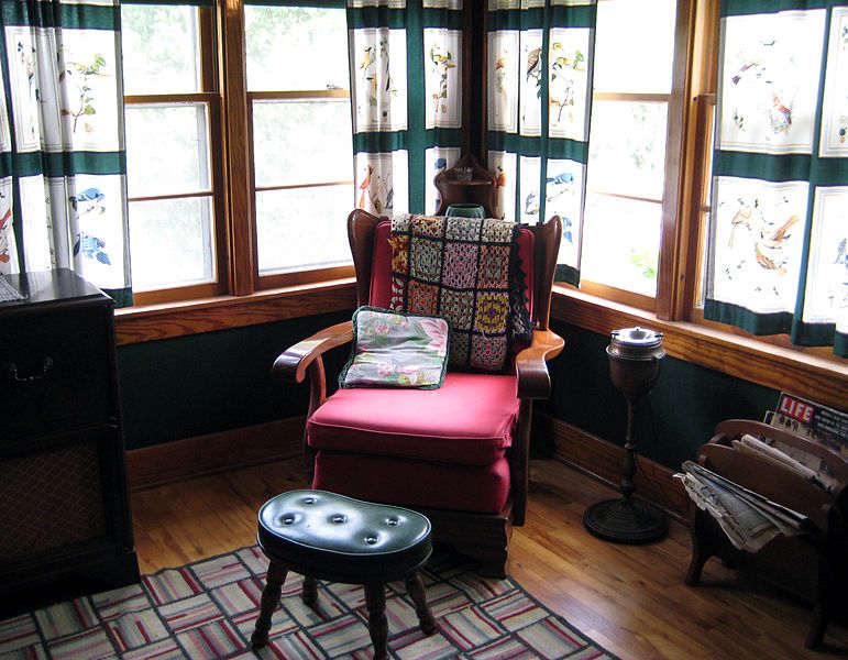 File:1950s-house interior.jpg