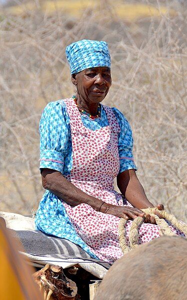 File:Damara woman, Namibia.jpg