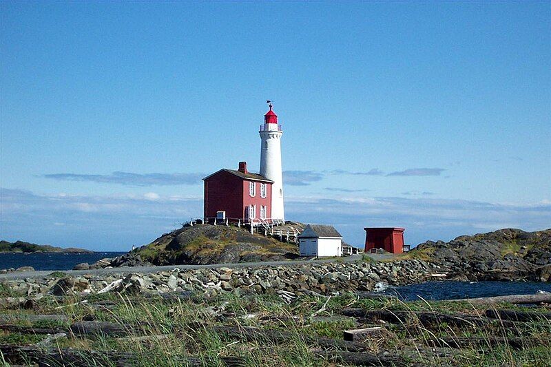 File:Fisgard Lighthouse (2007).jpg