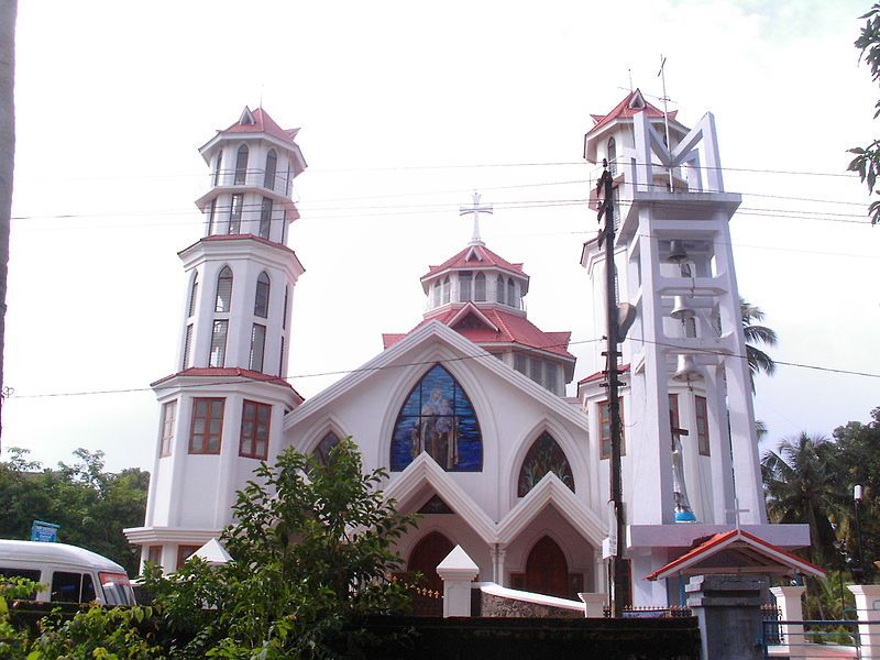 File:Kollam neue Kathedrale.JPG