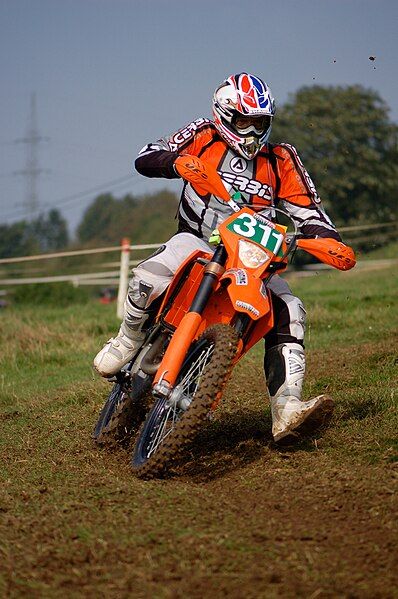 File:Ktm-525-exc-racing-2007.jpg