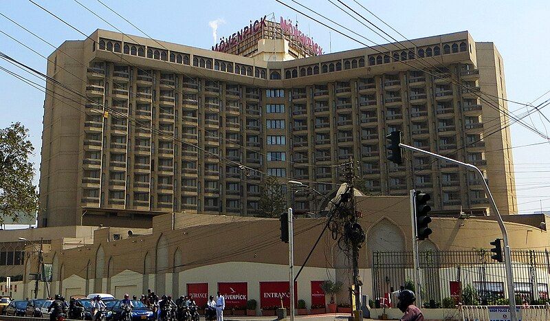 File:Movenpick Karachi.jpg