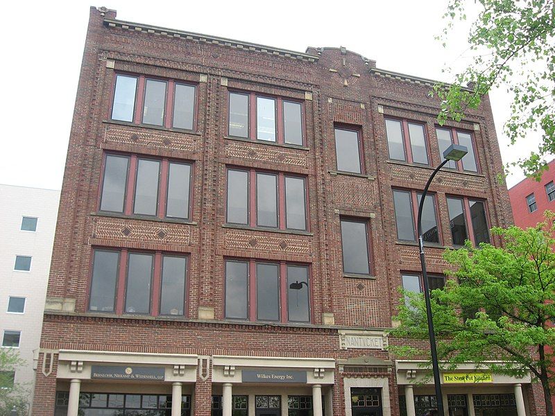 File:Nantucket Building, Akron.jpg