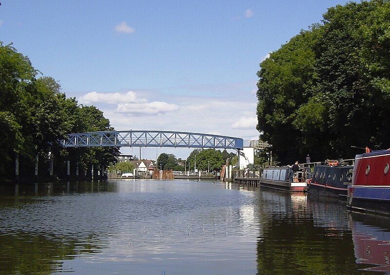 File:TeddBridge02.JPG