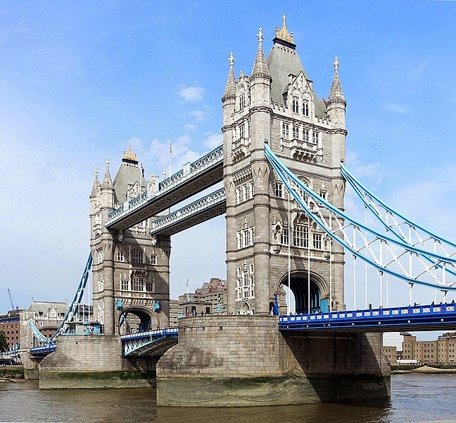 File:Tower Bridge 4.jpg