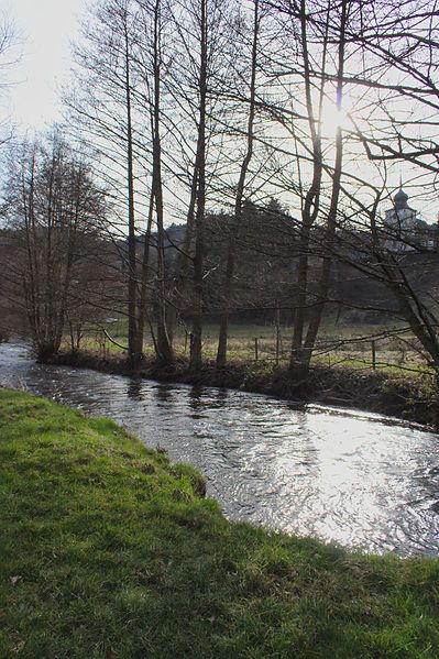 File:Ulfenbach bei Heddesbach.jpg