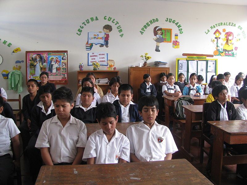 File:1590-MT-au-Peru-2011-Consciousness-Based-Education.JPG