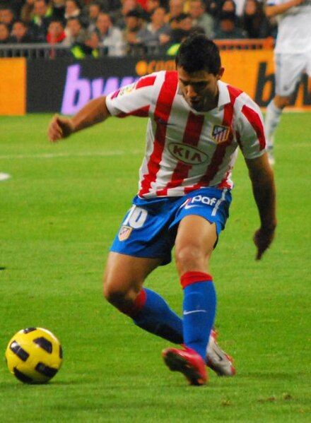 File:Aguero Athletico.jpg