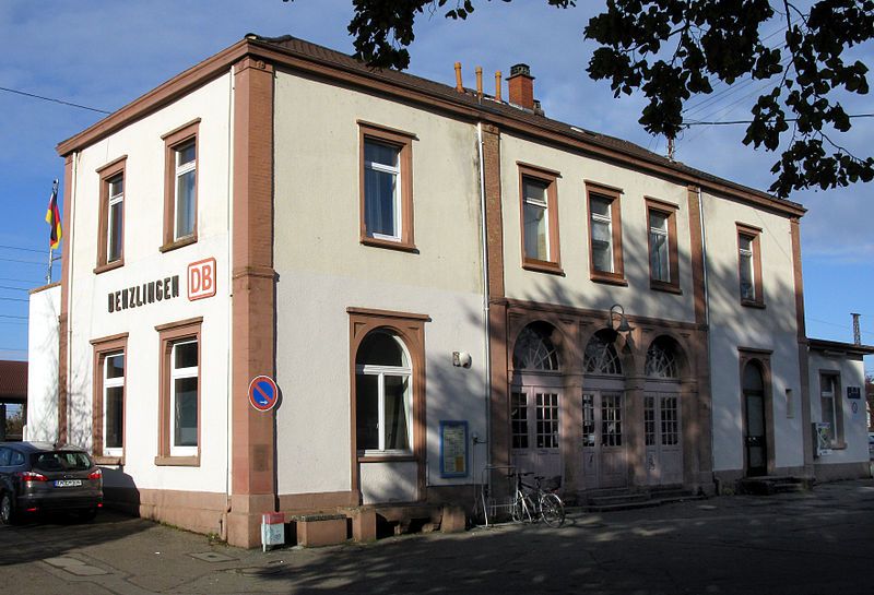 File:Bahnhof Denzlingen (3).jpg