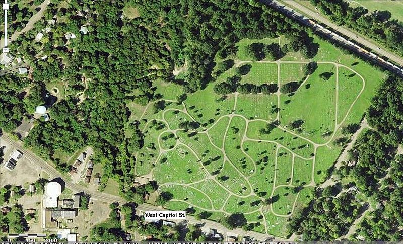 File:CedarLawnCemetery (Jackson, MS).jpg