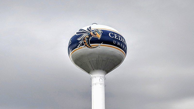 File:CedarvilleUniversityWaterTower .jpg