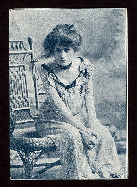 File:Edith Ellis sitting.jpg