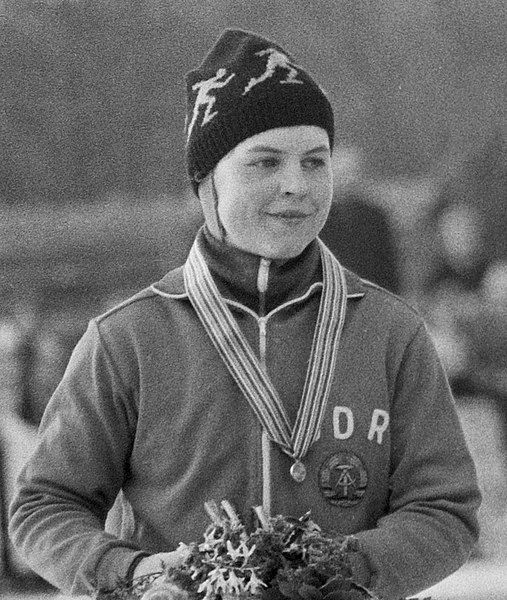 File:Gabi Zange-Schönbrunn 1981.jpg