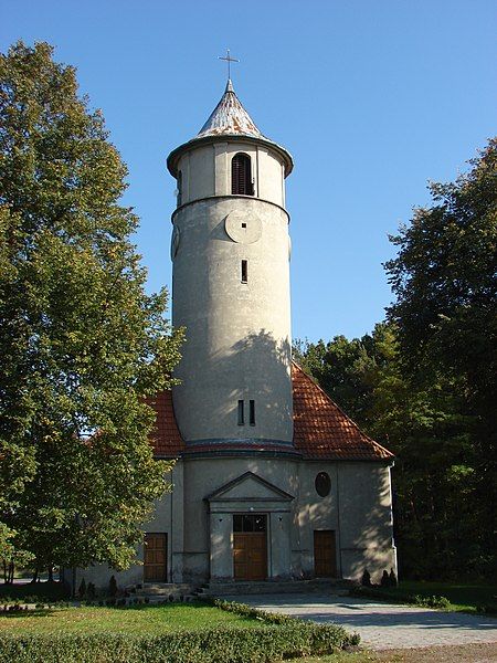 File:Grabowiec, church.jpg