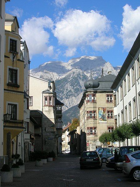 File:Hall in Tirol.JPG