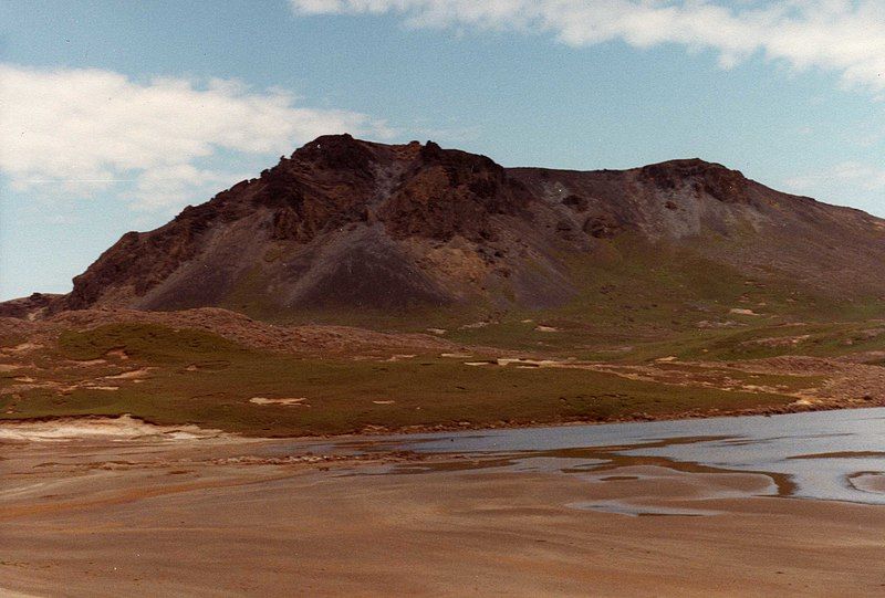 File:Kerguelen VolcanDuDiable.jpg