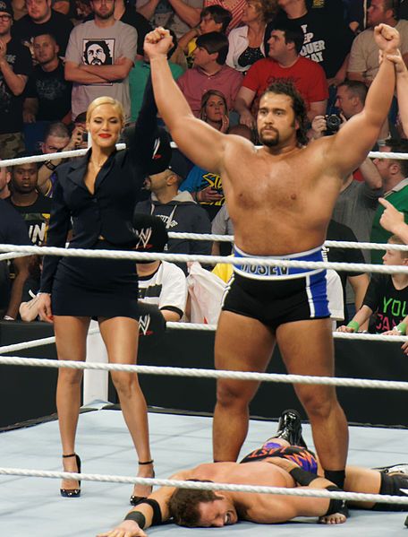 File:Lana and Rusev.jpg